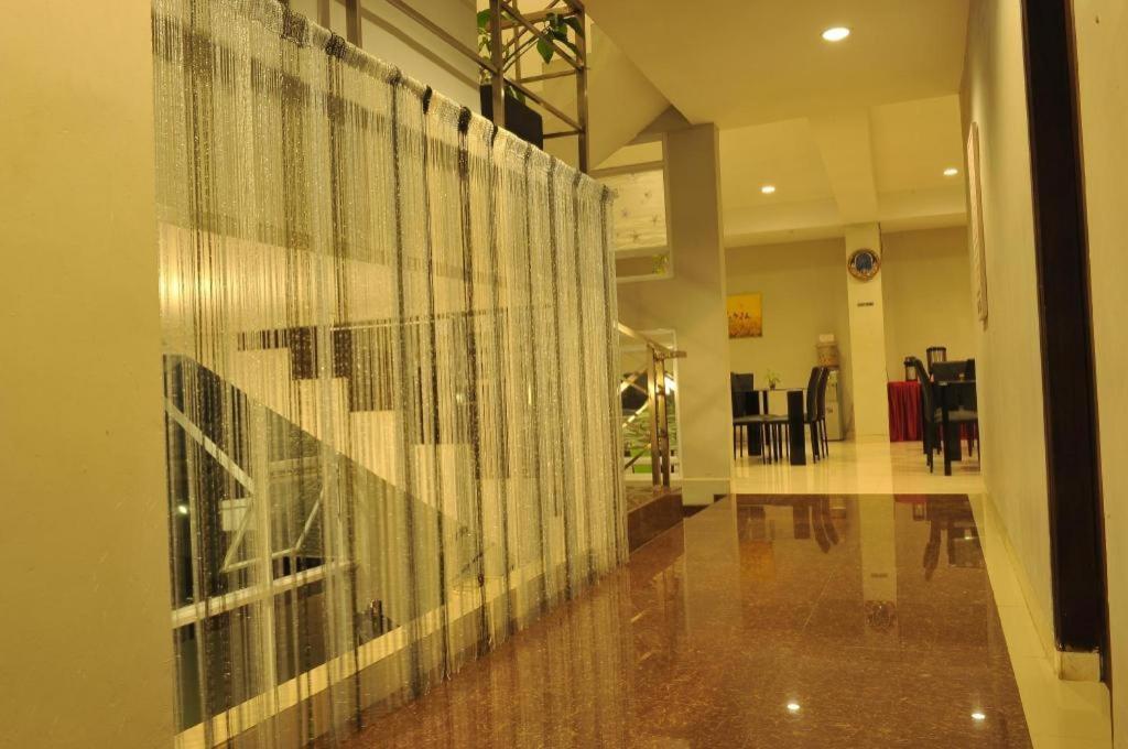 טנגרנג Benito Residence מראה חיצוני תמונה